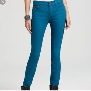 3/$25 Free People Turquoise Skinny Jeans NEW SZ 25